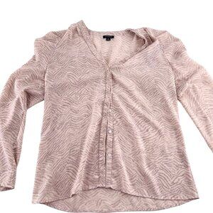Ann Taylor Women's Button-Down Blouse Size 6 Long Sleeve Beige Pink Career